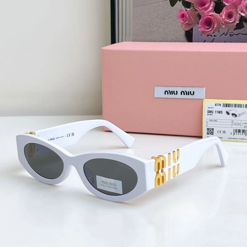 MultiPurpose Miu Miu Sunglasses 281668