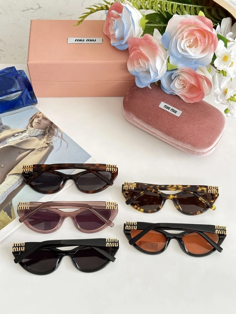 Versatile Miu Miu Sunglasses 281655