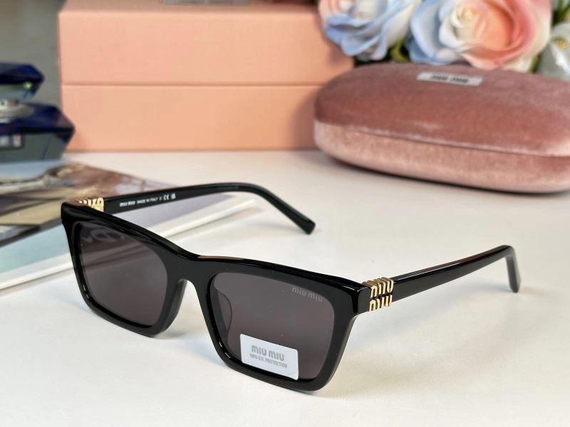 Miu Miu Sunglasses ZeroBulk 281669