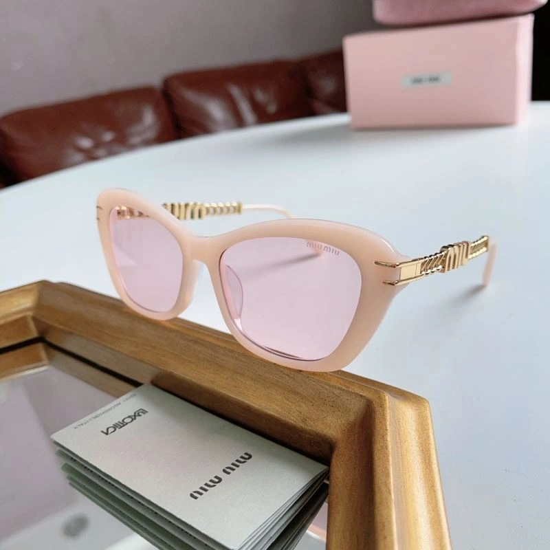 MoistureWicking Miu Miu Sunglasses 281635