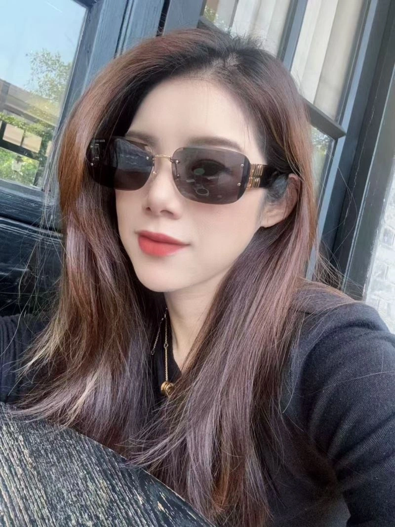 Miu Miu Sunglasses AllSeason 281629
