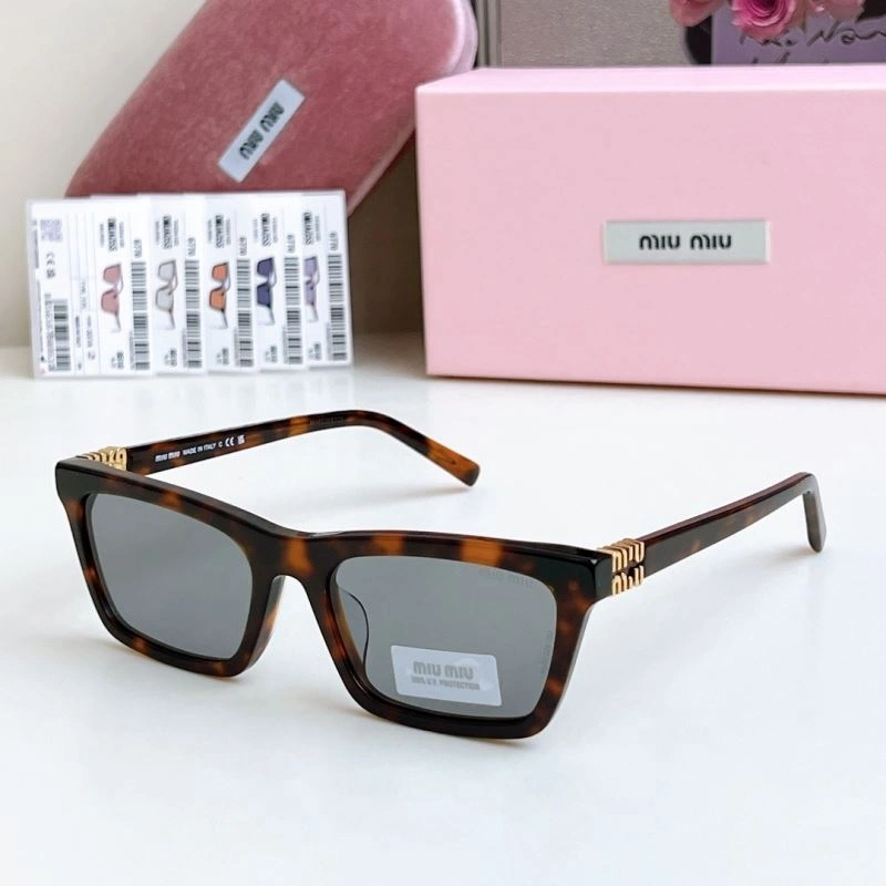 Miu Miu Sunglasses Modern 281609