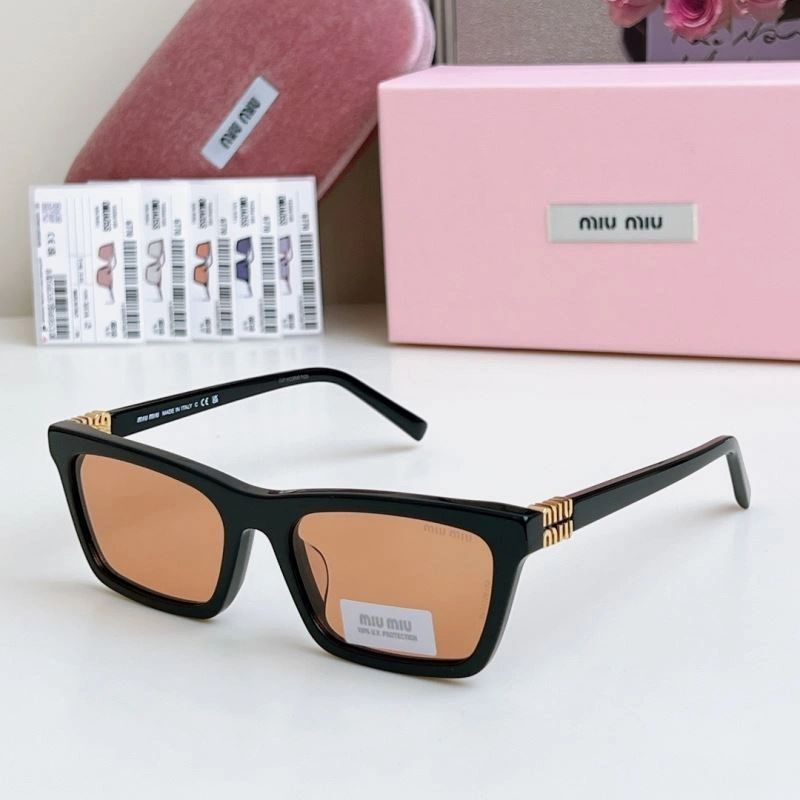 Miu Miu Sunglasses Modern 281609
