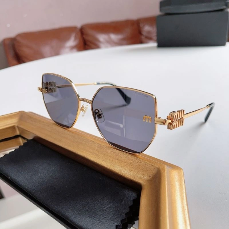 Miu Miu Sunglasses Tailored 281606