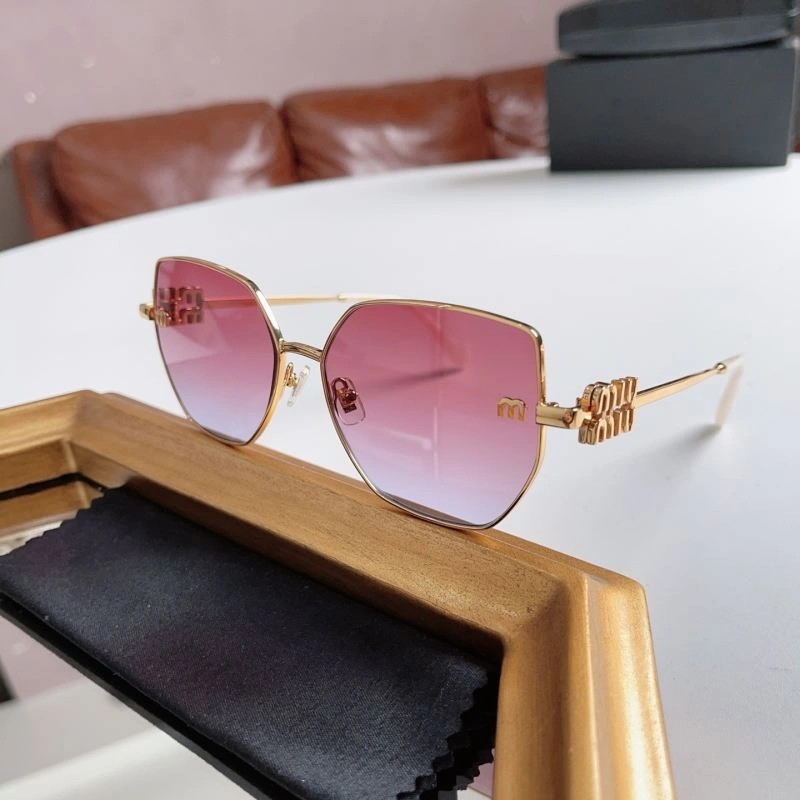 Miu Miu Sunglasses Tailored 281606
