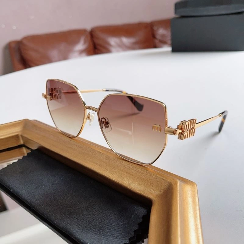 Miu Miu Sunglasses Tailored 281606