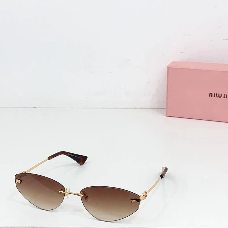 Miu Miu Sunglasses Casual 281603