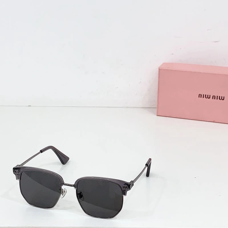 Miu Miu Sunglasses Bright 281631