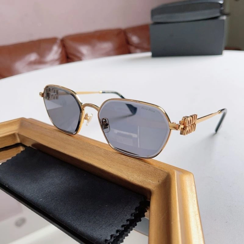 Timeless Miu Miu Sunglasses 281620