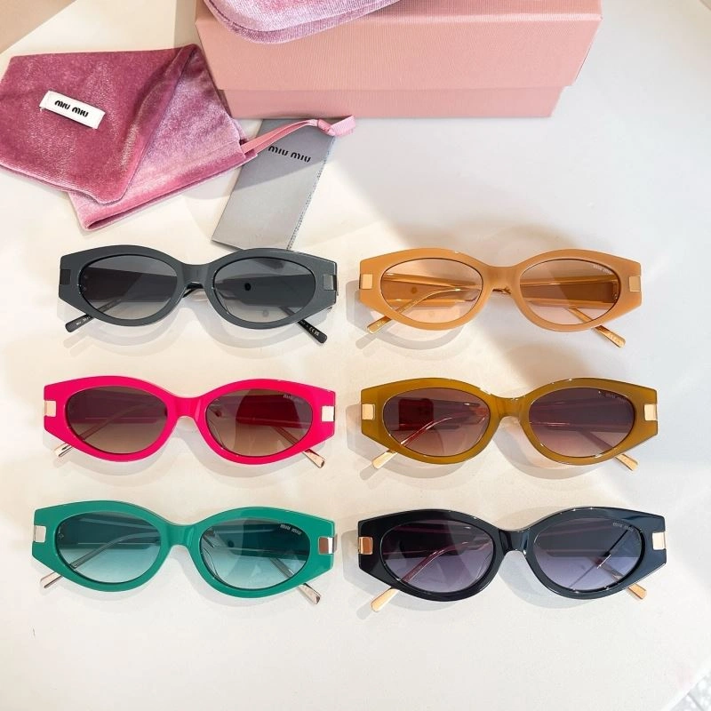 AllSeason Miu Miu Sunglasses 281608