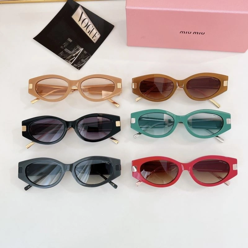 Sophisticated Miu Miu Sunglasses 281632