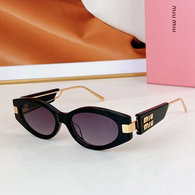 Sophisticated Miu Miu Sunglasses 281632