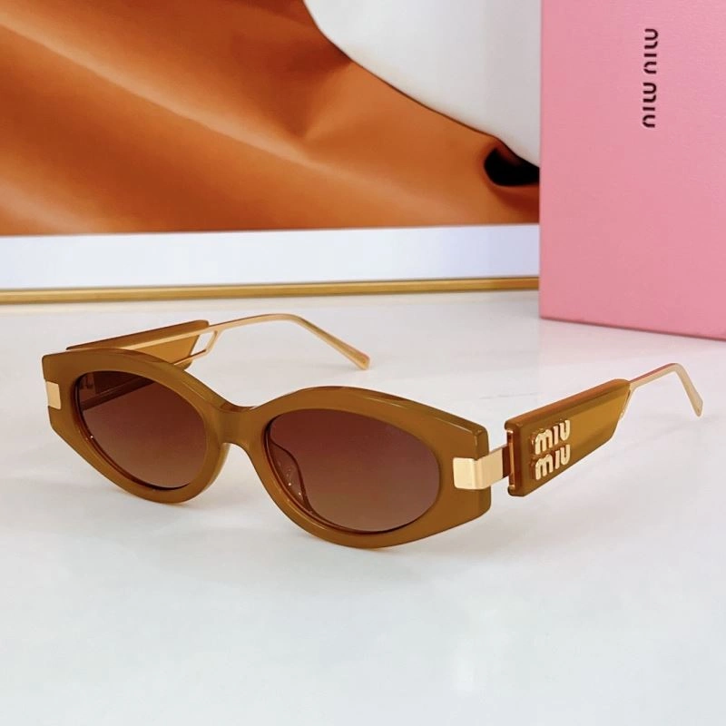 Sophisticated Miu Miu Sunglasses 281632