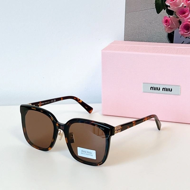 Miu Miu Sunglasses Durable 281627