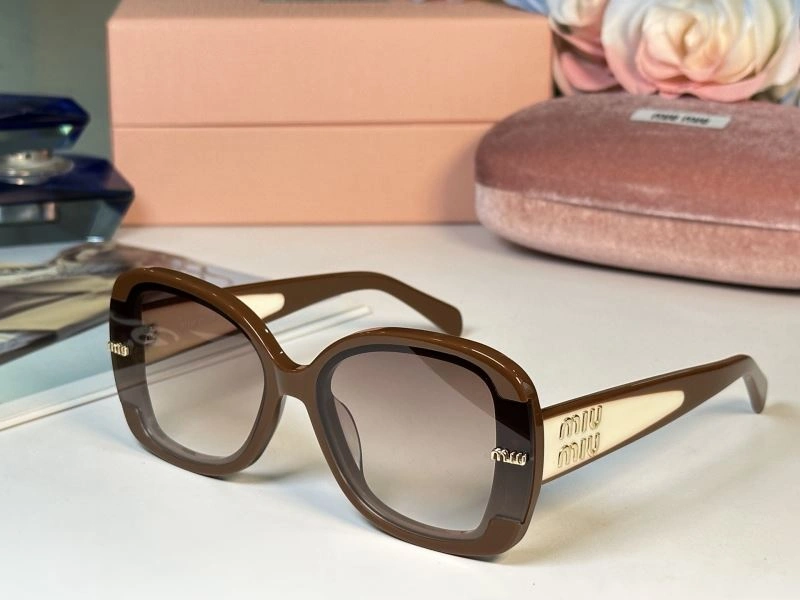 Miu Miu Sunglasses StreetReady 281604