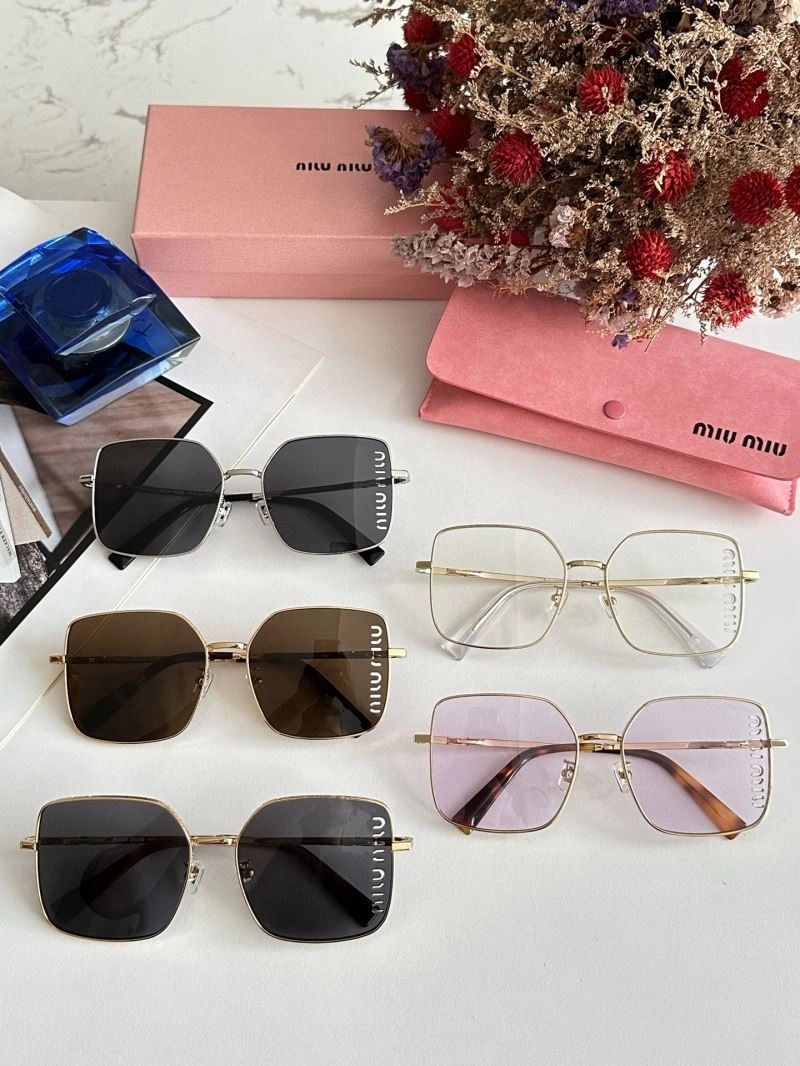 Miu Miu Sunglasses Breathable 281601