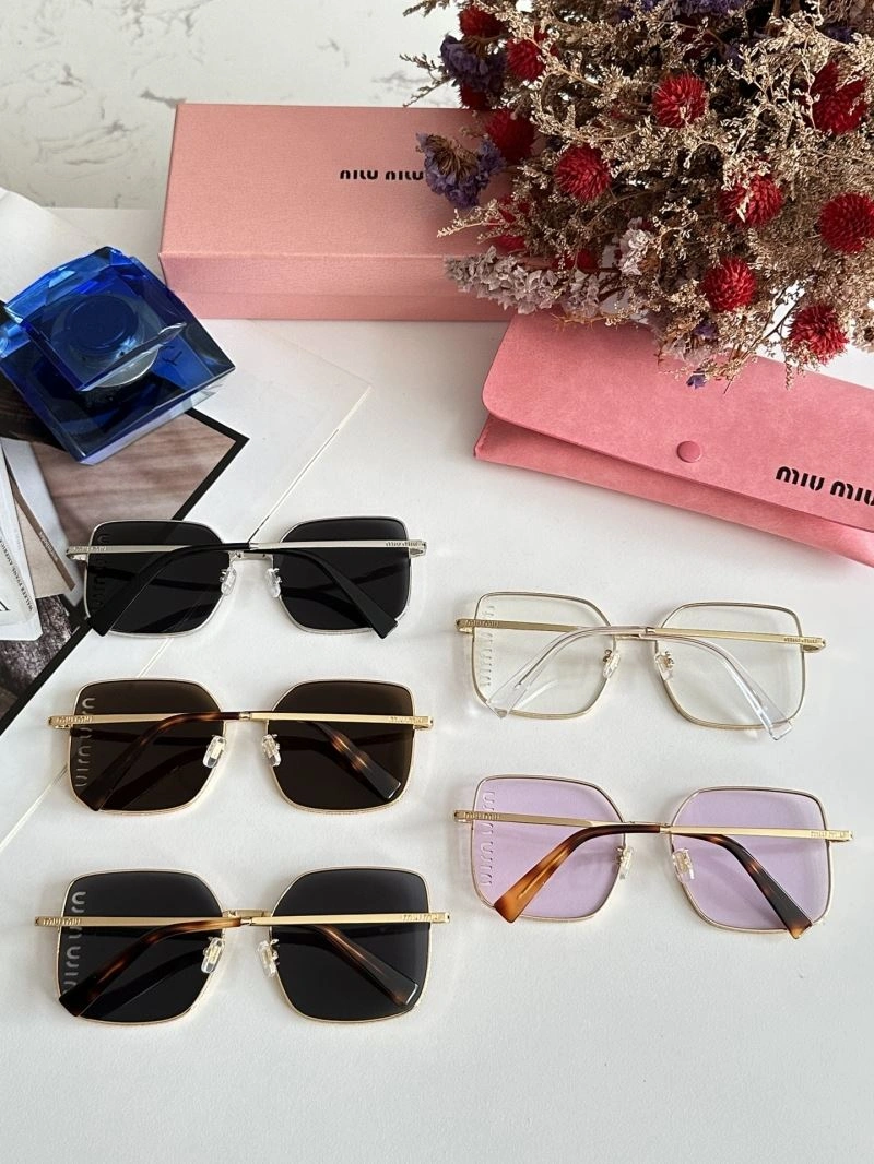 Miu Miu Sunglasses Breathable 281601