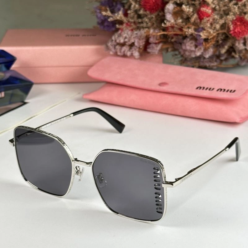 Miu Miu Sunglasses Breathable 281601