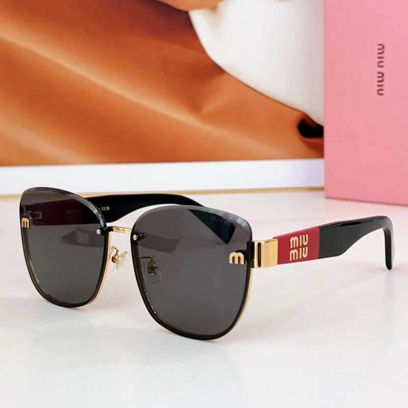 Miu Miu Sunglasses NewStyle 281595