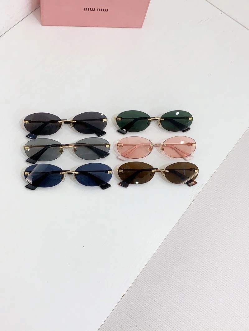 Miu Miu Sunglasses EasyCare 281570