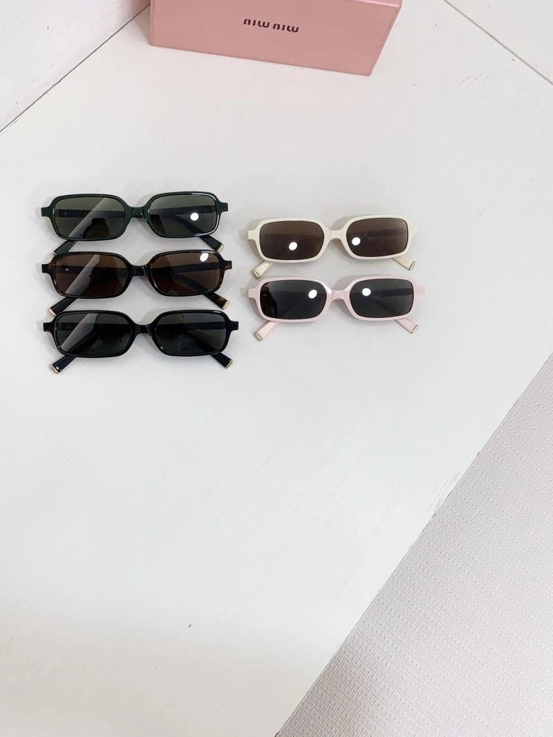ModernLook Miu Miu Sunglasses 281564