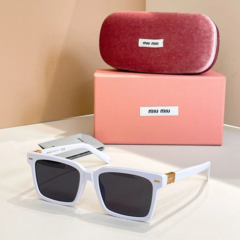 Miu Miu Sunglasses Unisex 281574
