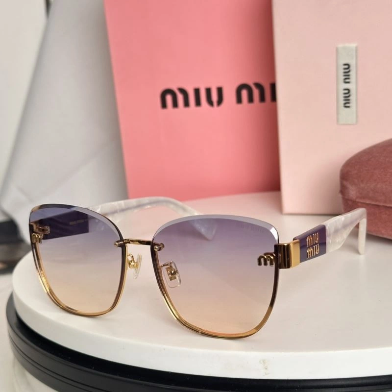 Miu Miu Sunglasses Modern 281563