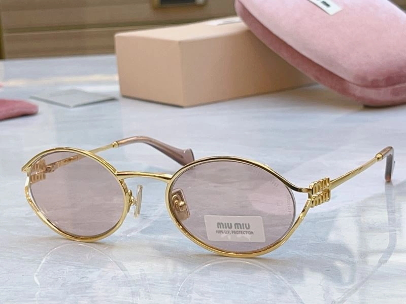 Fashionable Miu Miu Sunglasses 281587