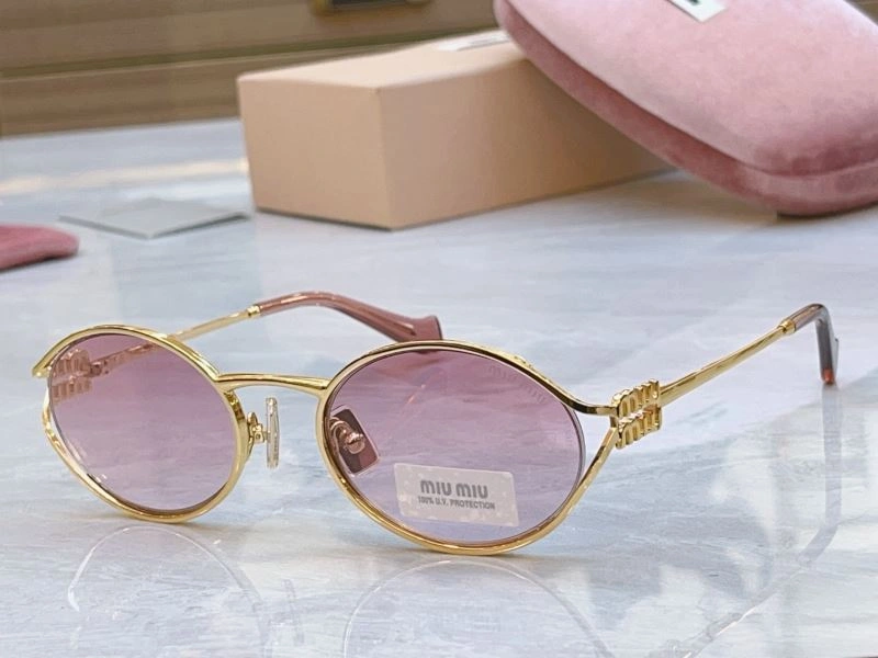 Fashionable Miu Miu Sunglasses 281587