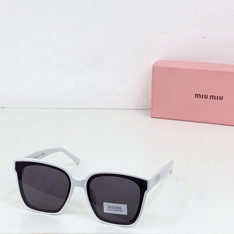 Miu Miu Sunglasses TimelessDesign 281562