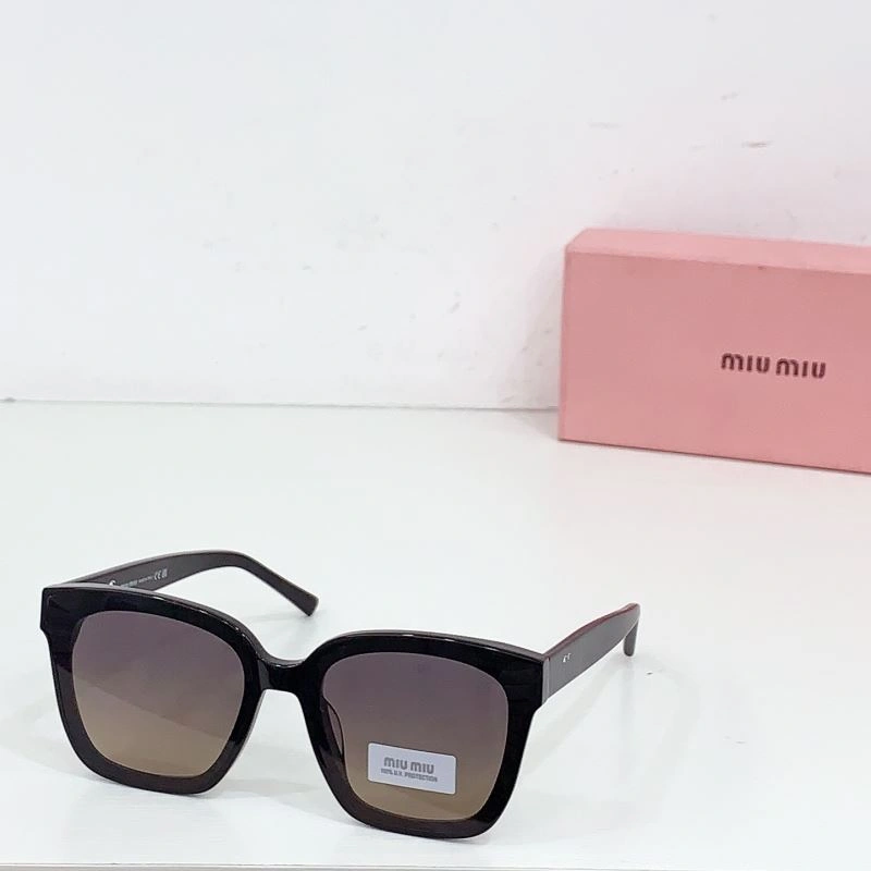 Miu Miu Sunglasses TimelessDesign 281562