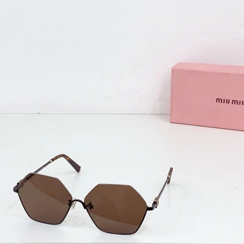 Resilient Miu Miu Sunglasses 281577