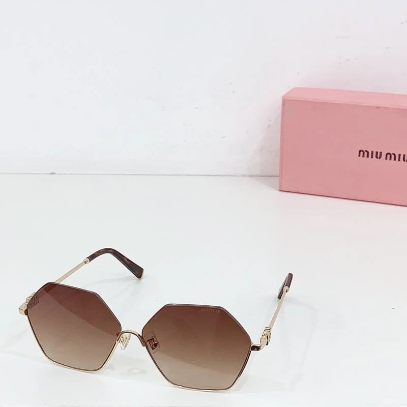 Resilient Miu Miu Sunglasses 281577