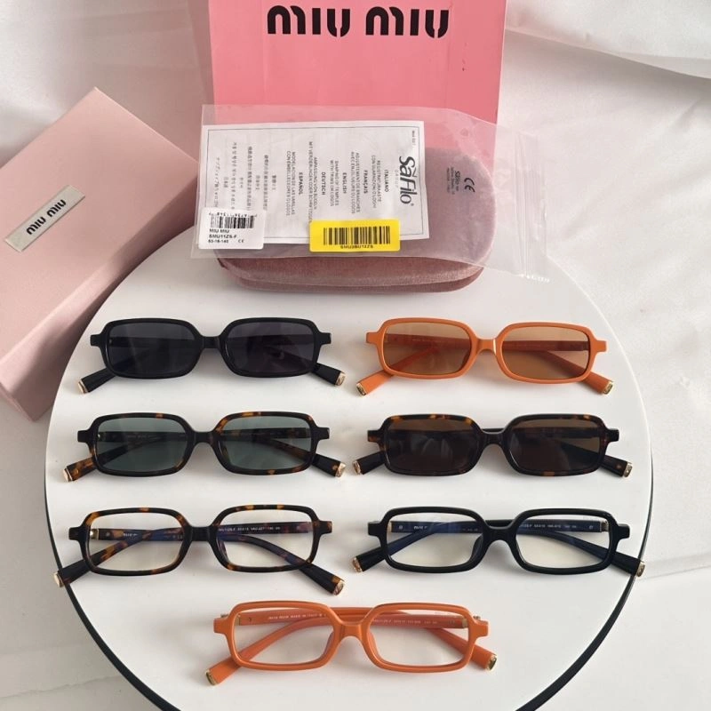 Miu Miu Sunglasses Stylish 281572
