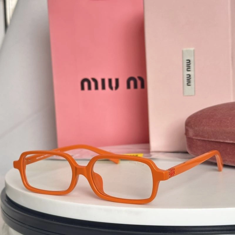 Miu Miu Sunglasses Stylish 281572