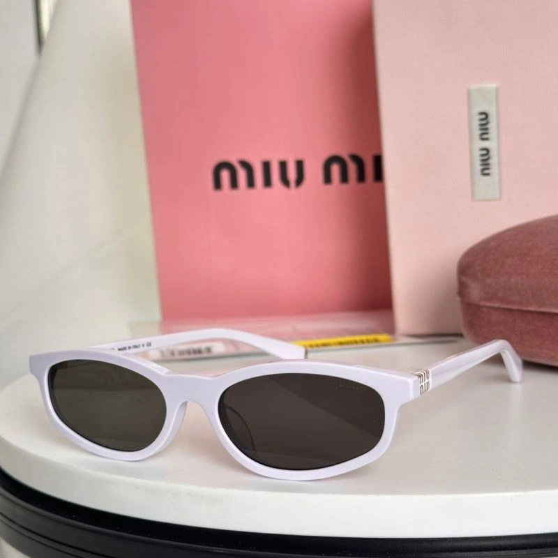Miu Miu Sunglasses Stretchable 281588