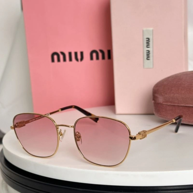 Miu Miu Sunglasses ModernLook 281585