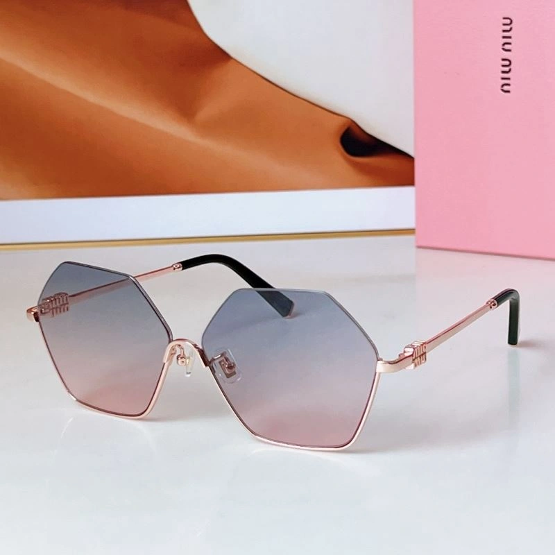 Miu Miu Sunglasses Trendsetting 281580