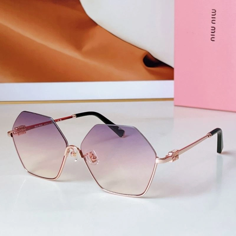 Miu Miu Sunglasses Trendsetting 281580