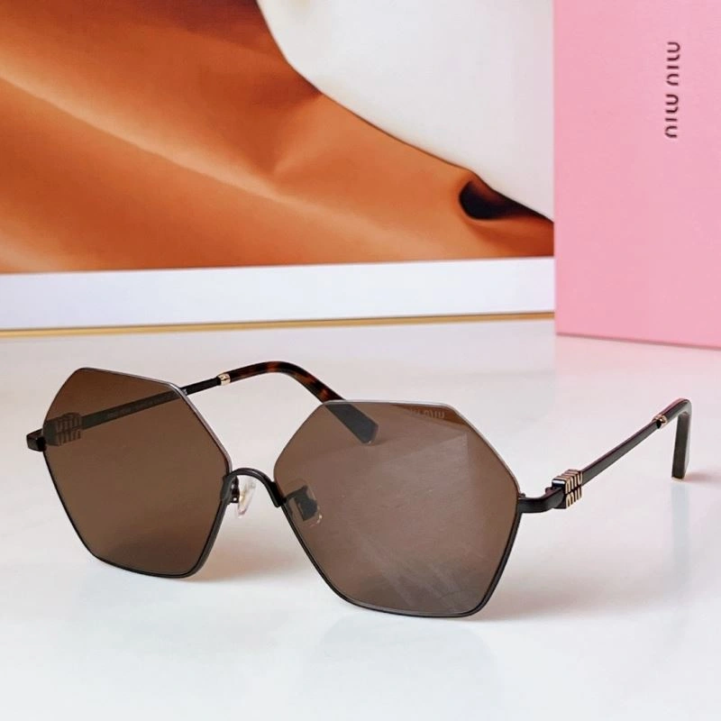 Miu Miu Sunglasses Trendsetting 281580