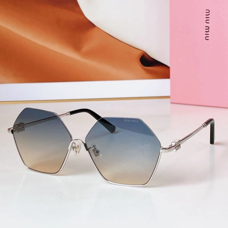 Miu Miu Sunglasses Trendsetting 281580