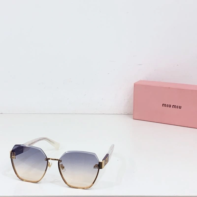 Breathable Miu Miu Sunglasses 281583