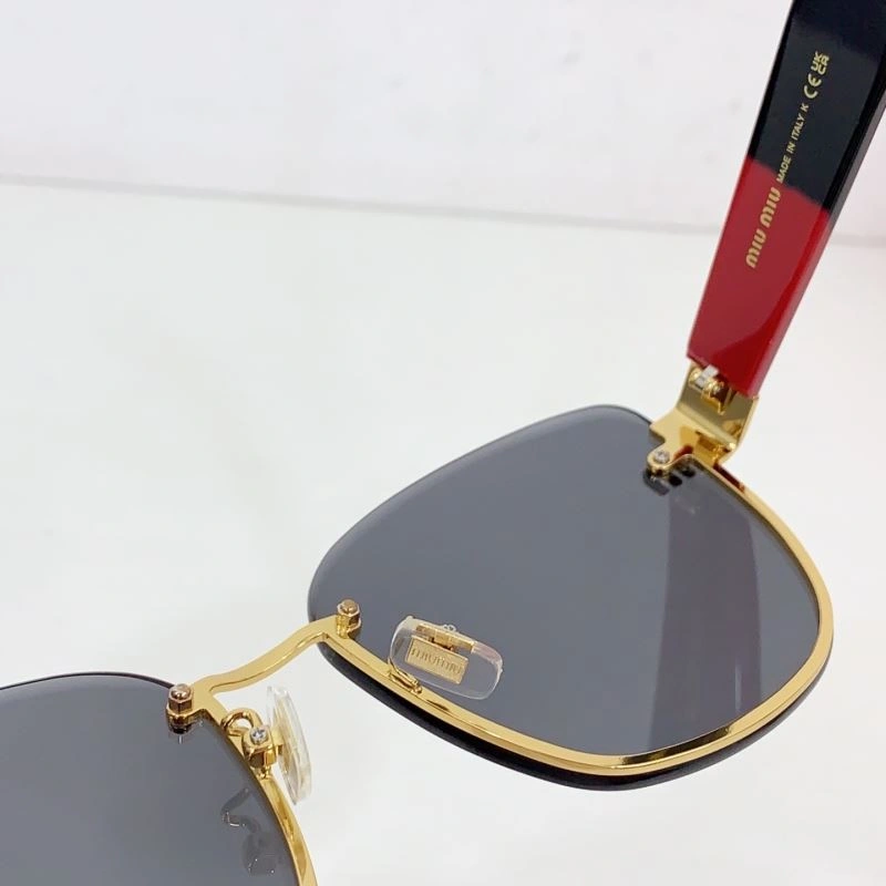 Packable Miu Miu Sunglasses 281558