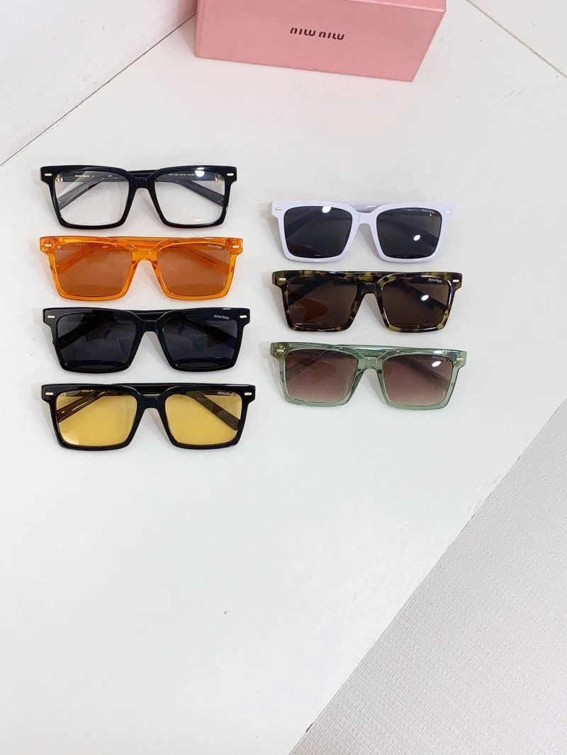 Miu Miu Sunglasses EyeCatching 281557