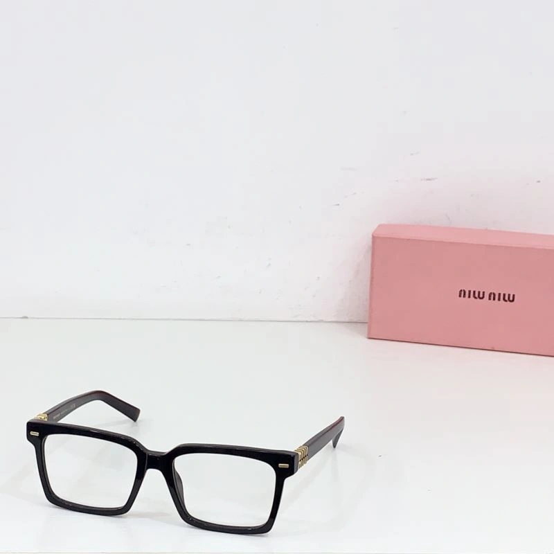 Miu Miu Sunglasses EyeCatching 281557