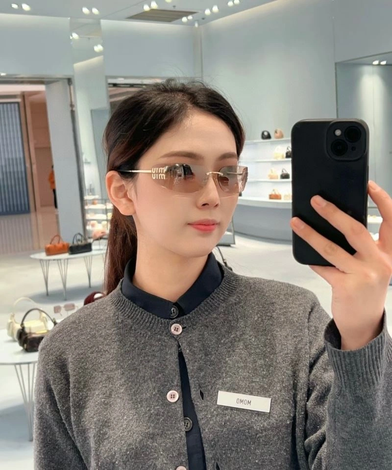 BestValue Miu Miu Sunglasses 281560