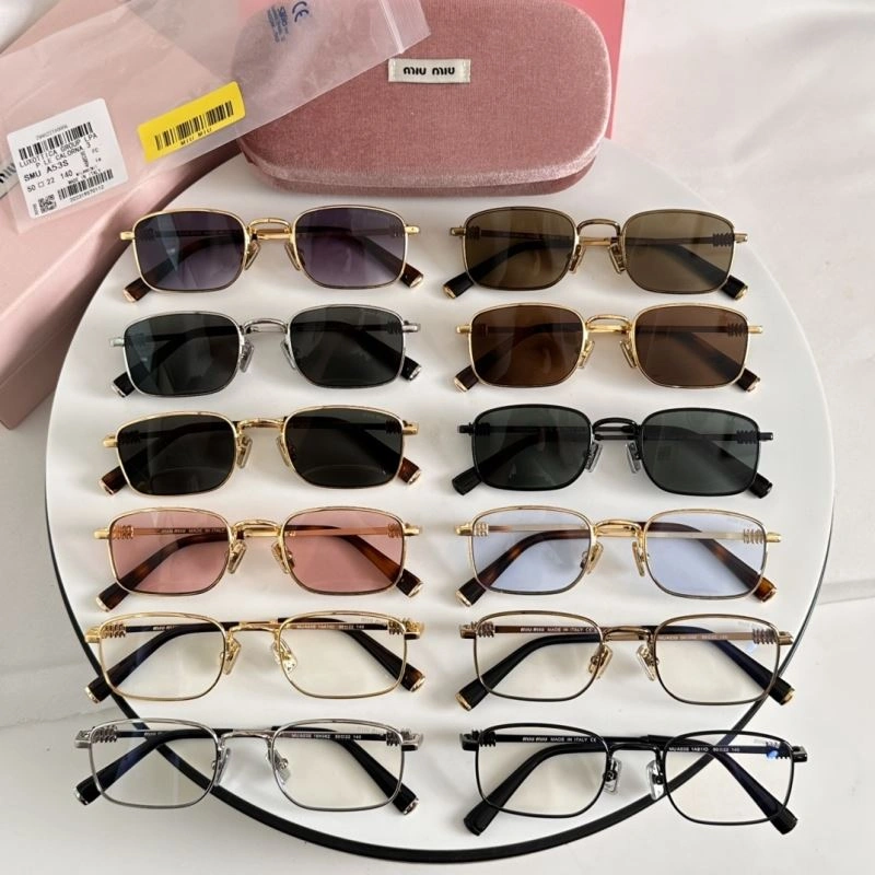 EyeCatching Miu Miu Sunglasses 281552