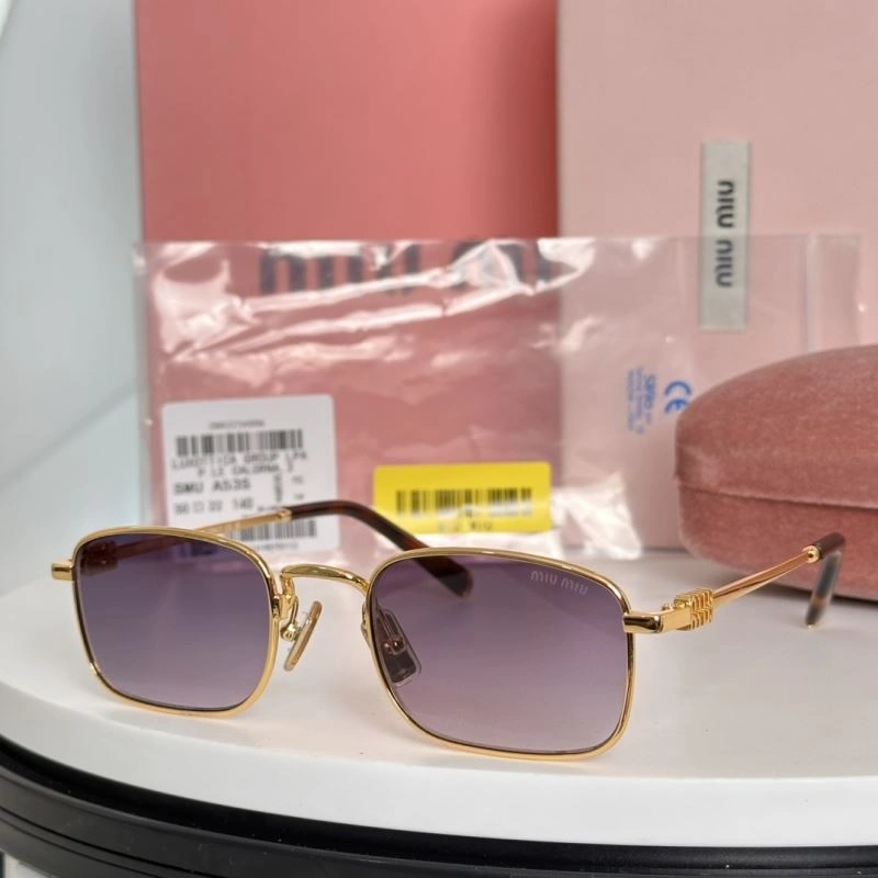 EyeCatching Miu Miu Sunglasses 281552