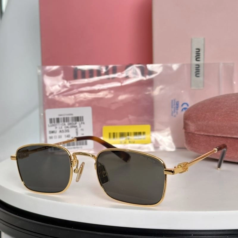 EyeCatching Miu Miu Sunglasses 281552
