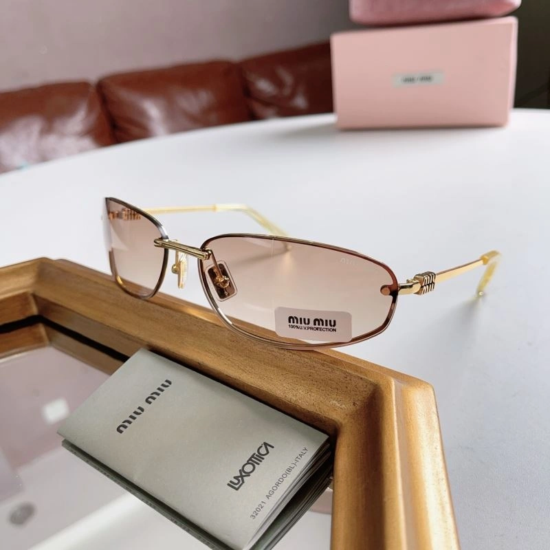 Miu Miu Sunglasses Seasonal 281549